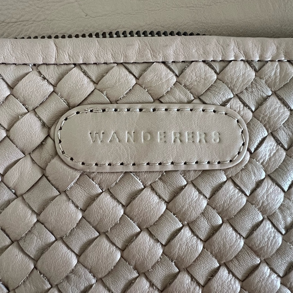 NWOT Wanderers Blush Woven Crossbody Bag - Picture 9 of 14